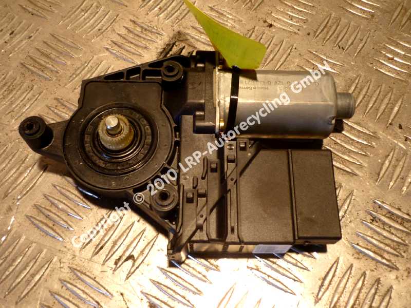 VW Passat 3B Variant Fensterhebermotor Tür hinten links 3B9839751AF BJ1999